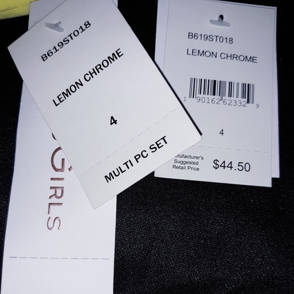 BCBG Girls Toddler/ Youth 2Pc Casual Set - Picture 6 of 6